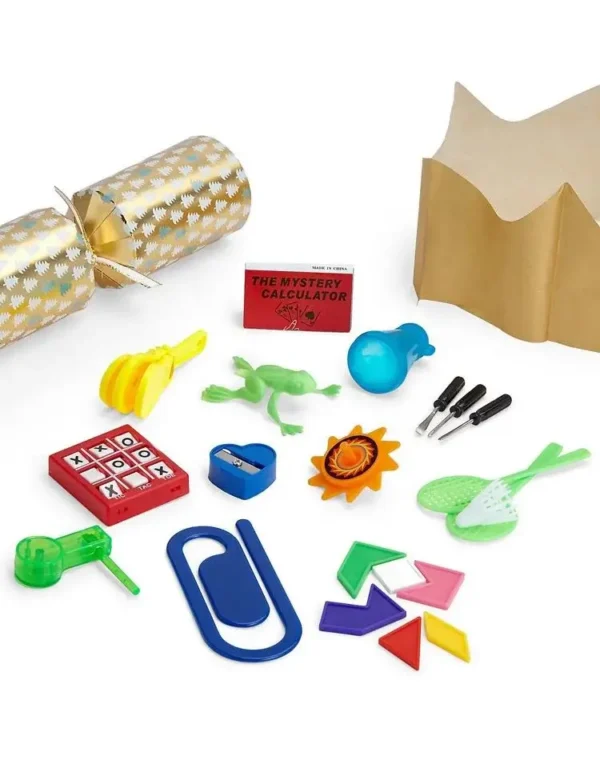 Gold Christmas Crackers 2